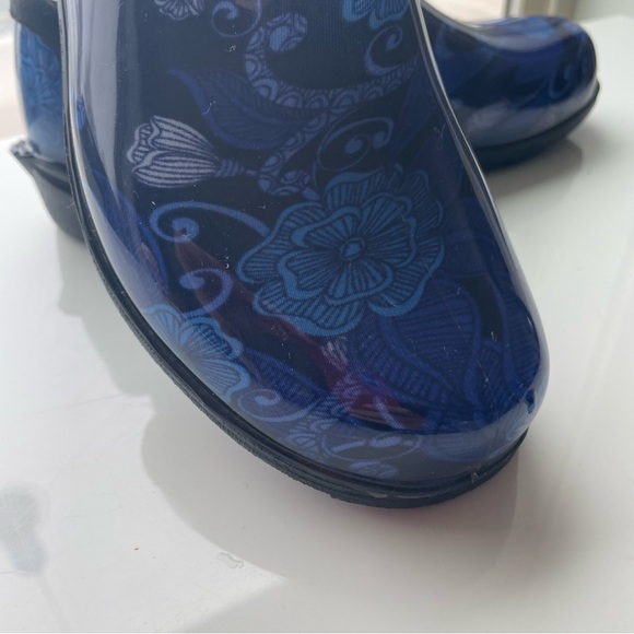 NWOT 🦋 Blue floral SLOGGERS | Size: 7 - Picture 10 of 16